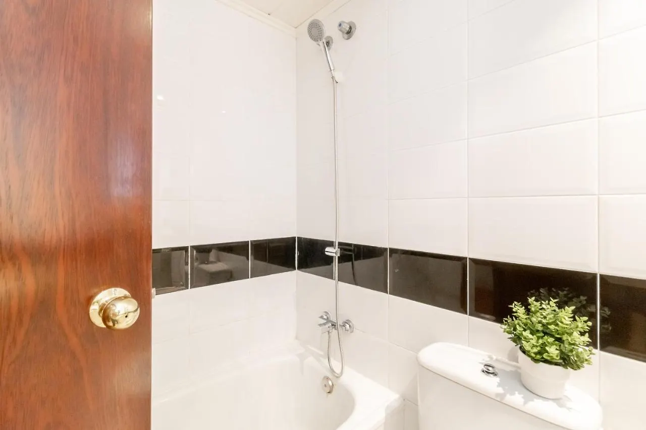 Sagrada Familia: Bonito Y Muy Centrico Apartment Barcelona